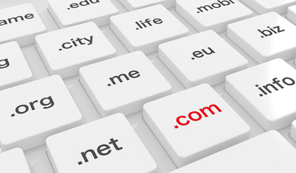 Alias domain thường được sử dụng để truy cập website từ 2 hay nhiều địa chỉ tên miền khác nhau