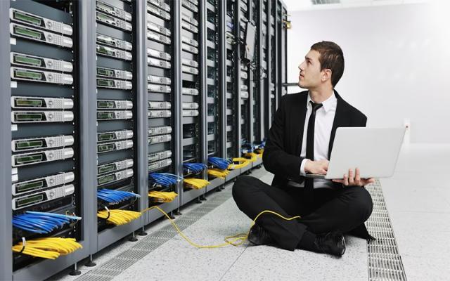 Quản trị máy chủ chịu trách nhiệm toàn diện về hệ thống máy chủ