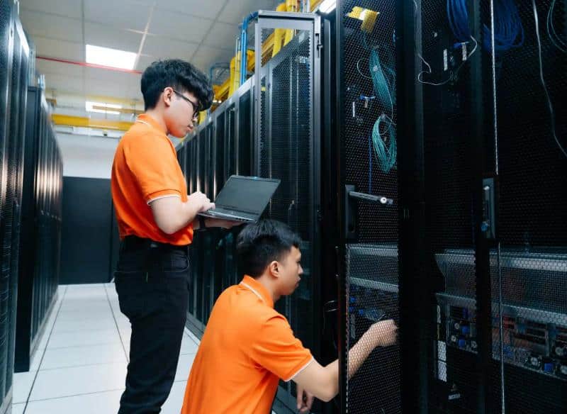 Quản trị server đảm bảo hệ thống vận hành ổn định